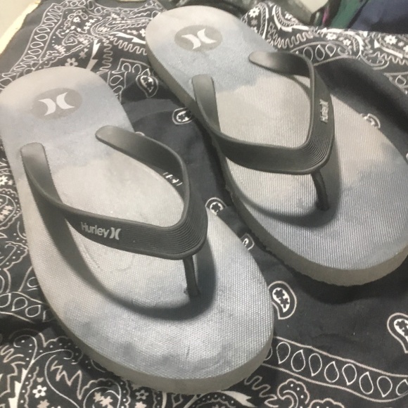 Flip Flops - Picture 3 of 4